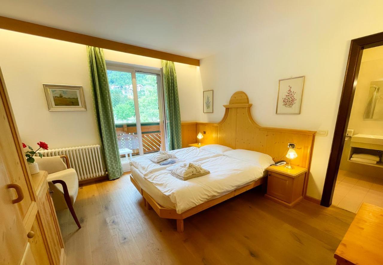 Alledolomiti Boutique Lake Hotel - Adults Friendly Мольвено Экстерьер фото