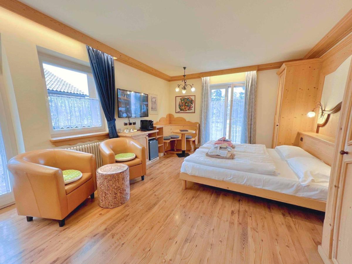 Alledolomiti Boutique Lake Hotel - Adults Friendly Мольвено Экстерьер фото