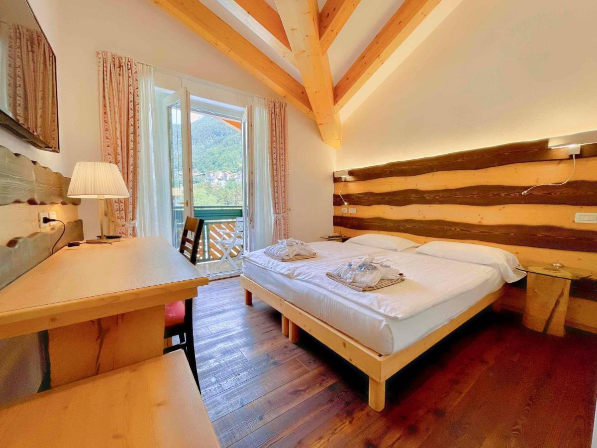Alledolomiti Boutique Lake Hotel - Adults Friendly Мольвено Экстерьер фото