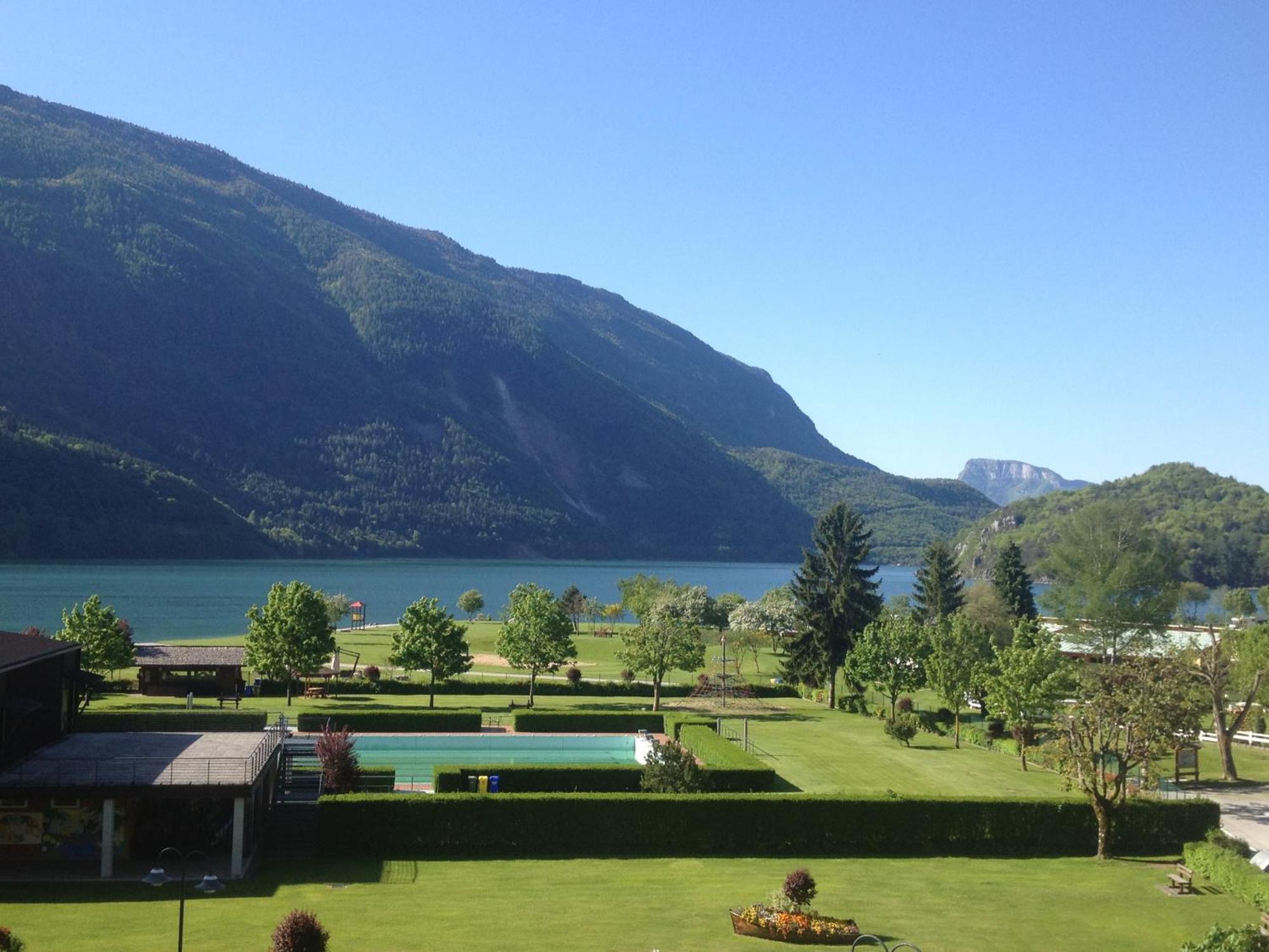 Alledolomiti Boutique Lake Hotel - Adults Friendly Мольвено Экстерьер фото